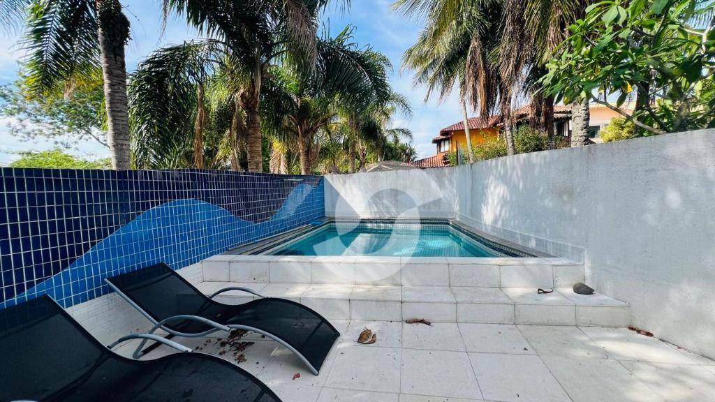 Casa à venda com 3 quartos, 258m² - Camboinhas,Niterói