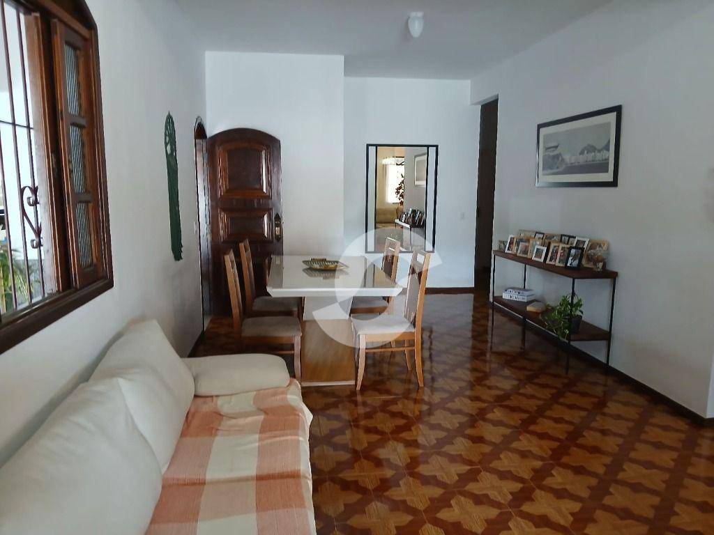  - Casa com 3 dormitórios à venda, 263 m² por R$ 790.000,00 - Itaipu - Niterói/RJ