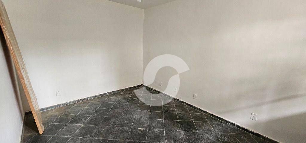 Casa à venda com 2 quartos, 69m² - Sape,Niterói
