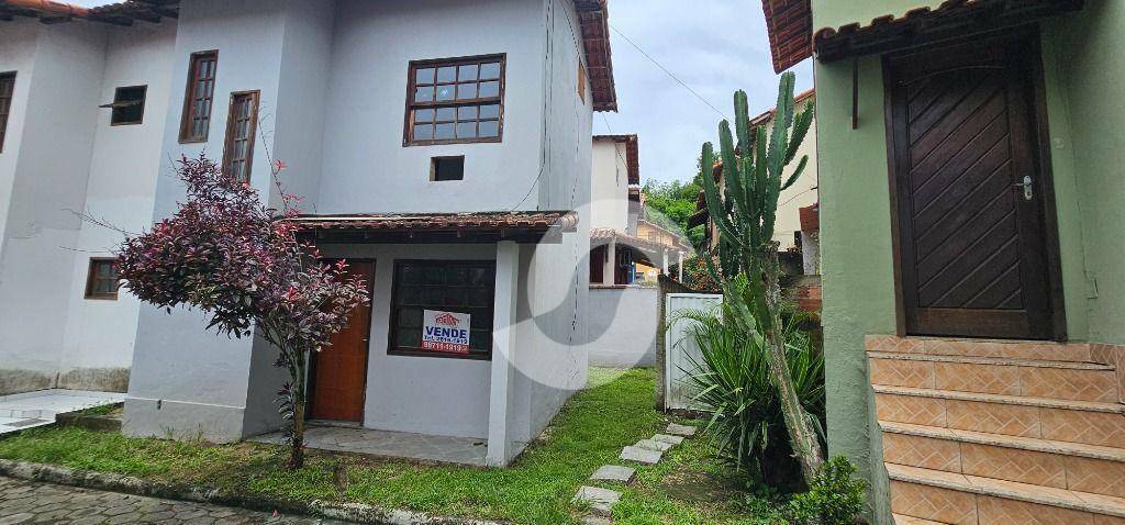 Casa à venda com 2 quartos, 69m² - Sape,Niterói