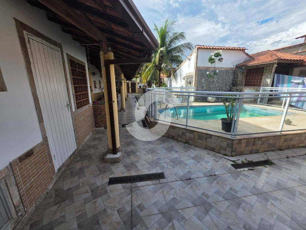  - Casa com 2 dormitórios à venda no AMOLI, 200 m² por R$ 1.400.000 - Itaipu - Niterói/RJ