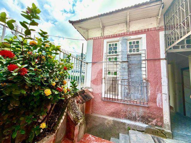 Casa à venda com 3 quartos, 200m² - Icaraí,Niterói