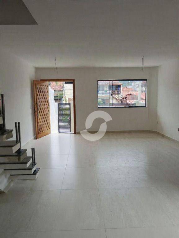 Casa à venda com 3 quartos, 152m² - Piratininga,Niterói
