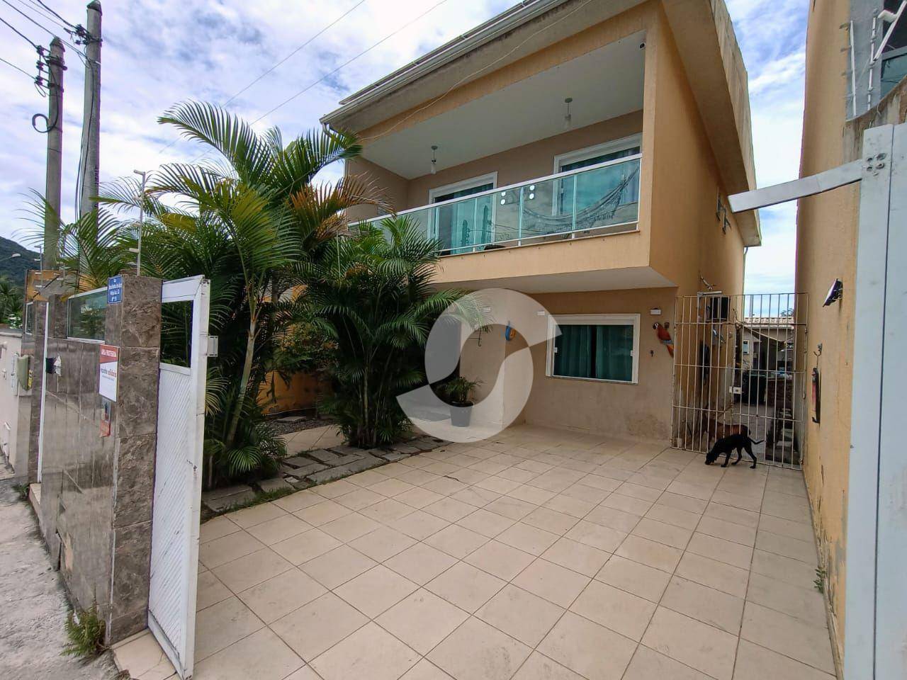 Casa à venda com 4 quartos, 240m² - Serra Grande,Niterói