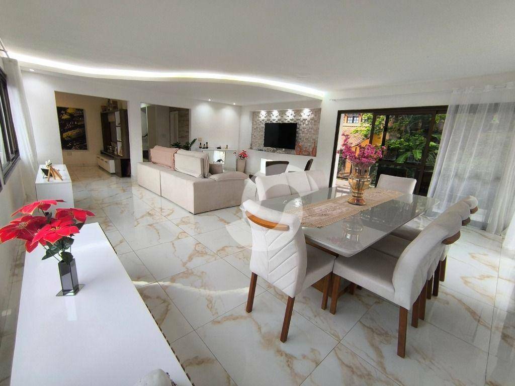  - Casa com 3 dormitórios à venda, 330 m² por R$ 2.000.000,00 - Charitas - Niterói/RJ