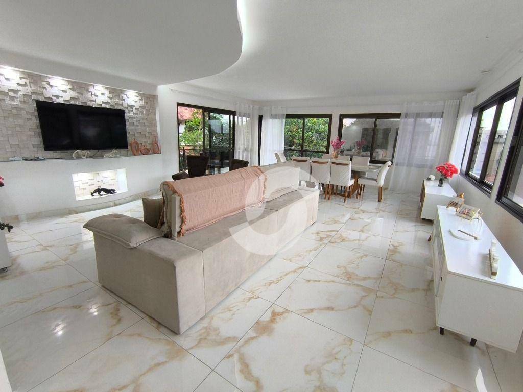 Casa à venda com 3 quartos, 330m² - Charitas,Niterói