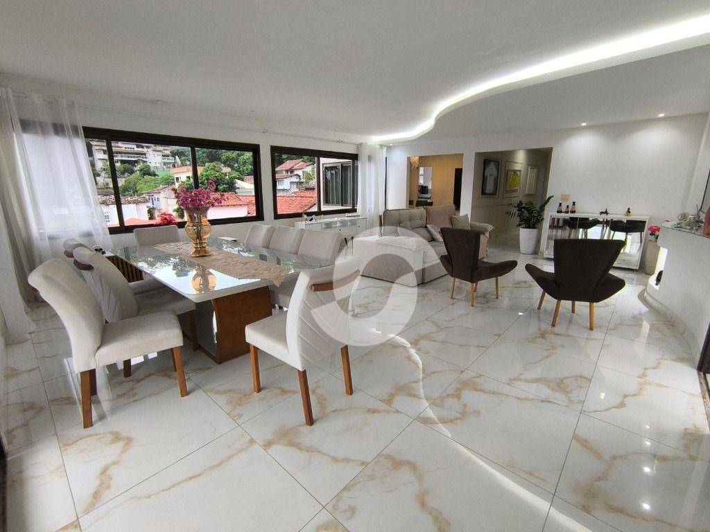 Casa à venda com 3 quartos, 330m² - Charitas,Niterói