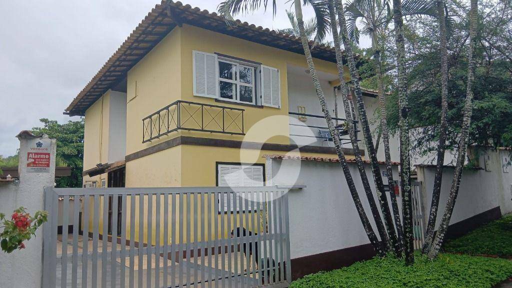  - Casa com 4 dormitórios à venda, 135 m² por R$ 790.000,00 - Mata Paca - Niterói/RJ