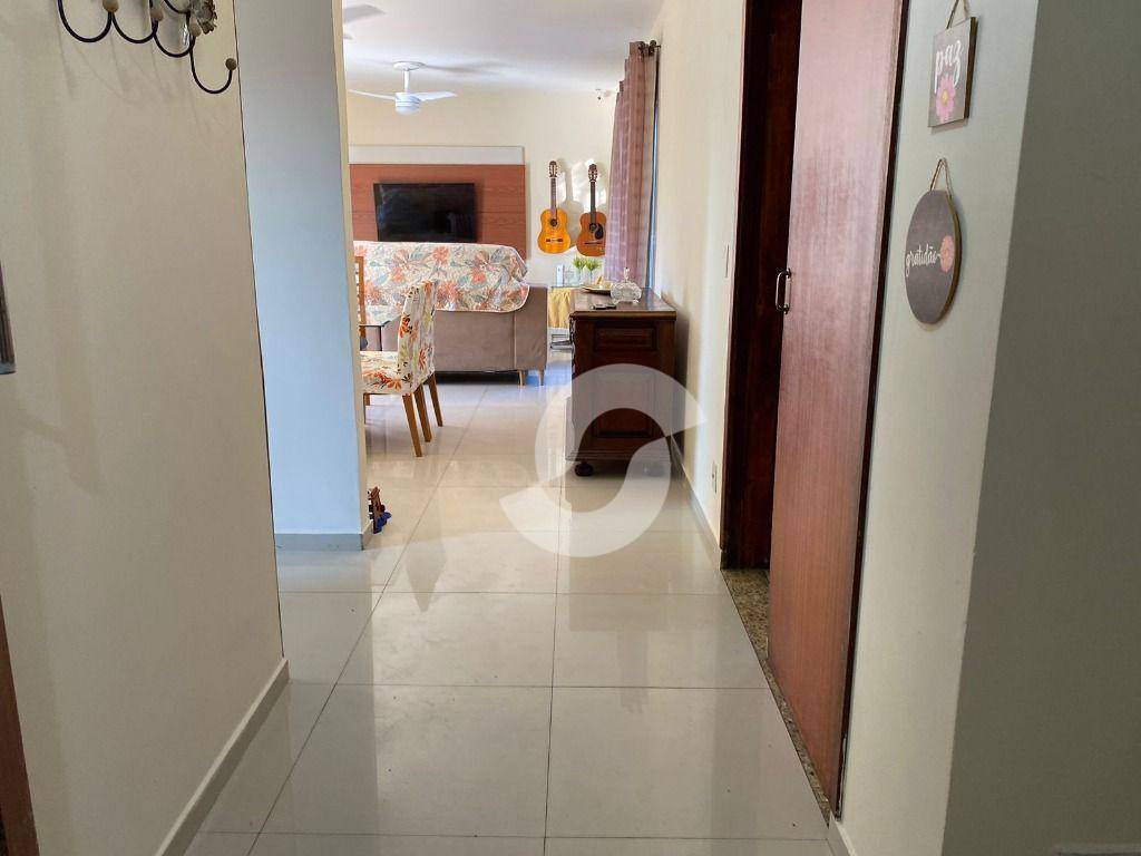  - Casa com 4 dormitórios à venda, 256 m² por R$ 850.000,00 - Maria Paula - Niterói/RJ