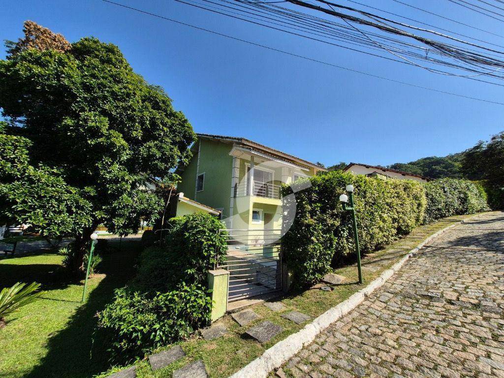 Casa à venda com 4 quartos, 280m² - Pendotiba,Niterói