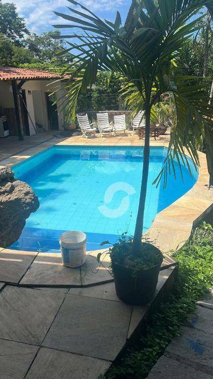Casa à venda com 4 quartos, 280m² - Piratininga,Niterói
