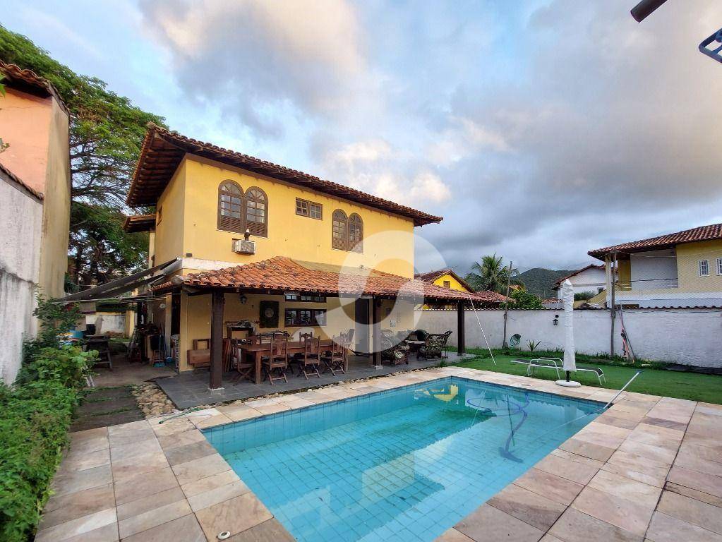 Casa à venda com 3 quartos, 140m² - Serra Grande,Niterói