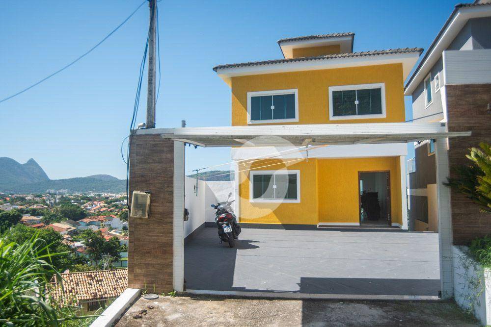 Casa à venda com 4 quartos, 368m² - Piratininga,Niterói