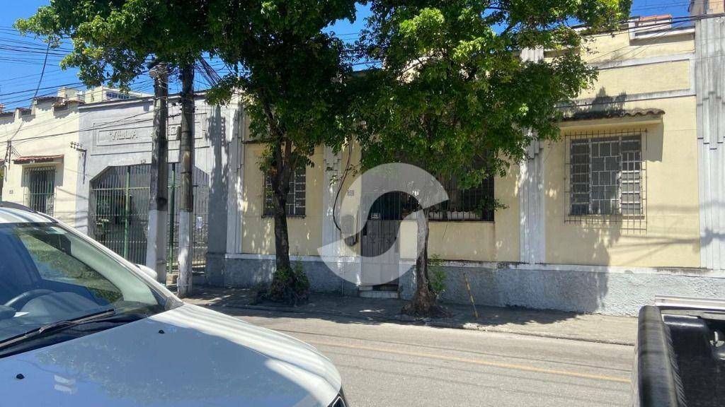 Casa à venda com 3 quartos, 75m² - Centro,Niterói
