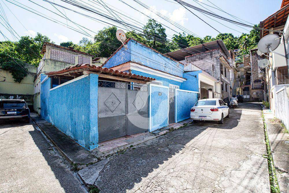 Casa à venda com 2 quartos, 52m² - Santa Rosa,Niterói