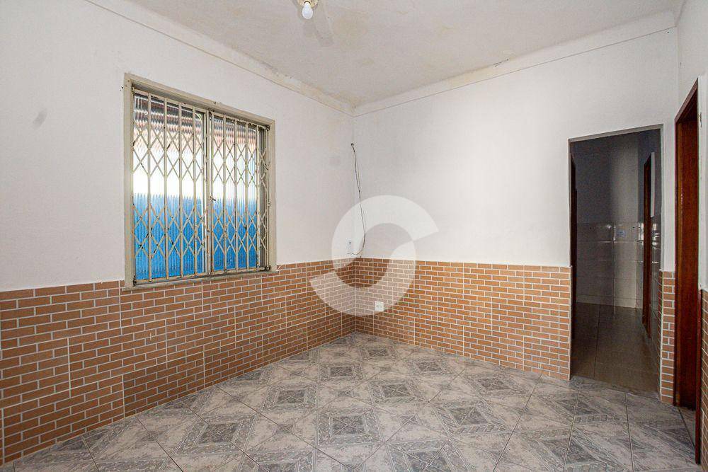 Casa à venda com 2 quartos, 52m² - Santa Rosa,Niterói