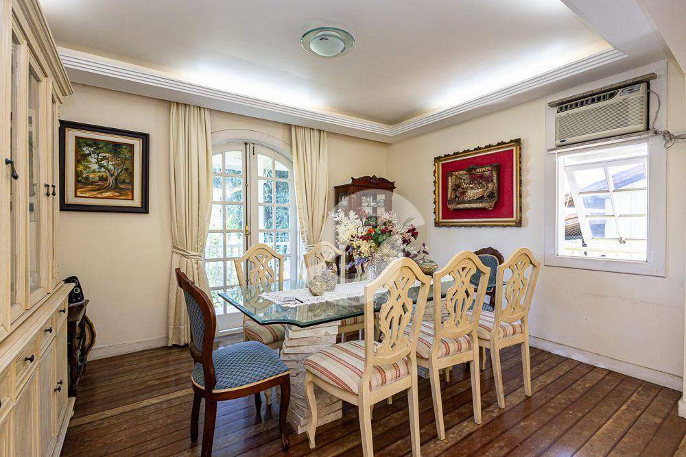  - Casa com 4 dormitórios à venda, 357 m² por R$ 1.490.000,00 - Pendotiba - Niterói/RJ