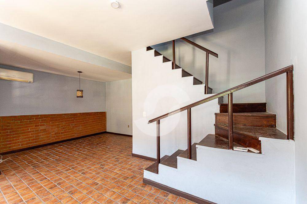 Casa à venda com 4 quartos, 134m² - Serra Grande,Niterói