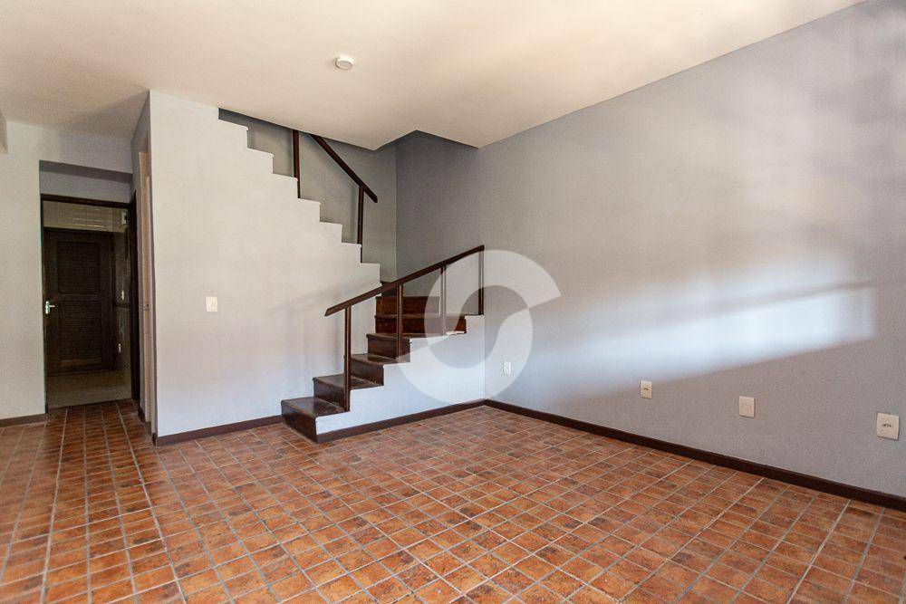 Casa à venda com 4 quartos, 134m² - Serra Grande,Niterói