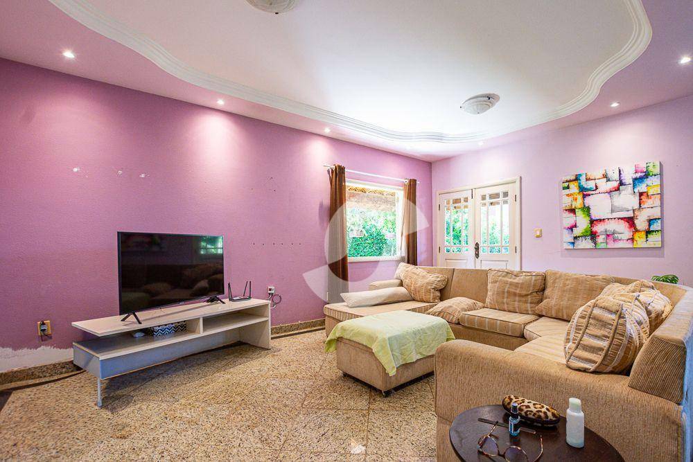 Casa à venda com 4 quartos, 263m² - Várzea das Moças,Niterói
