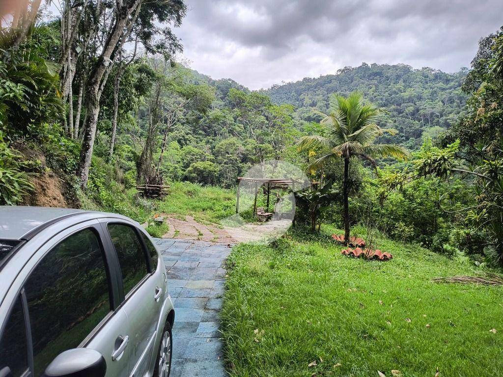 Casa à venda com 4 quartos, 270m² - Pendotiba,Niterói