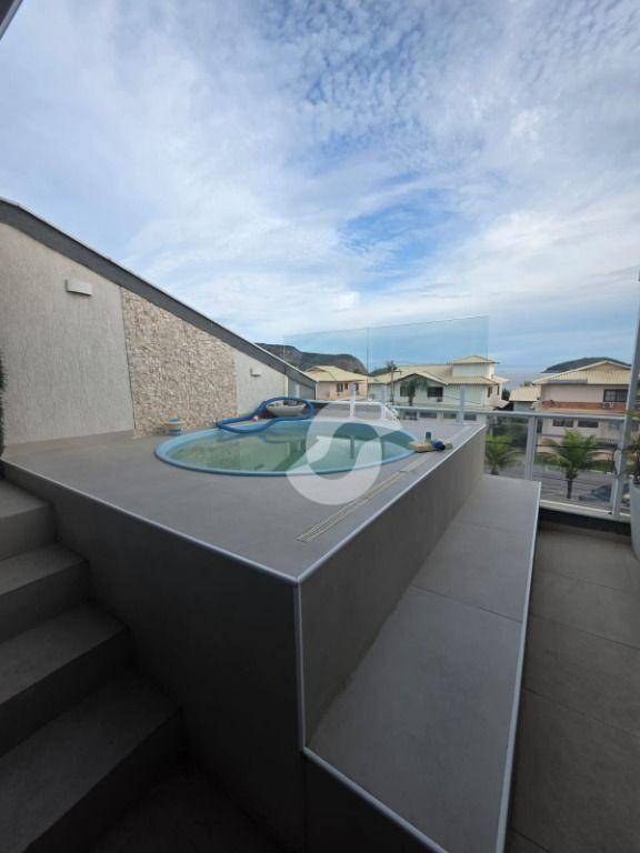 Casa à venda com 4 quartos, 205m² - Camboinhas,Niterói