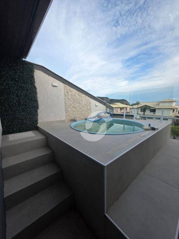 Casa à venda com 4 quartos, 205m² - Camboinhas,Niterói