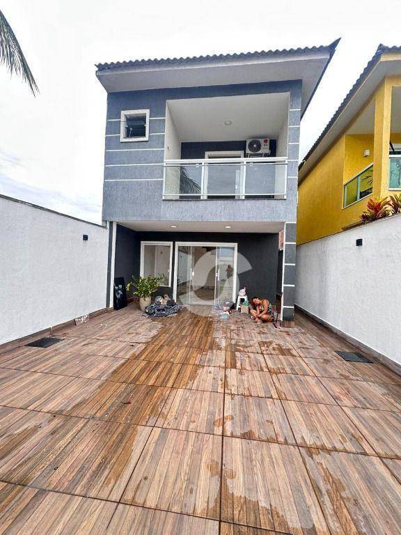 Casa à venda com 3 quartos, 124m² - Maravista,Niterói