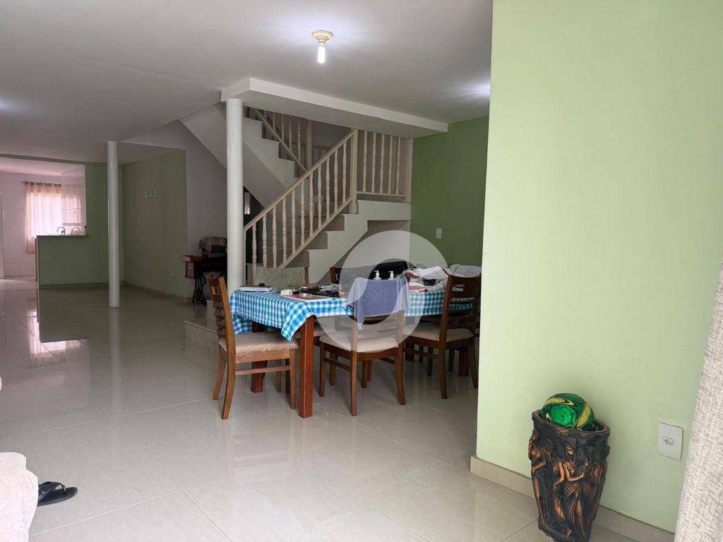 Casa à venda com 3 quartos, 220m² - Piratininga,Niterói