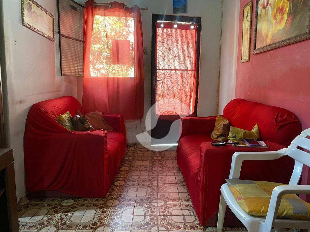 Casa à venda com 2 quartos, 340m² - Fonseca,Niterói