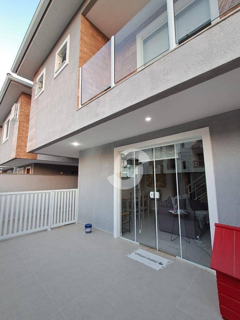 Casa à venda com 3 quartos, 95m² - Piratininga,Niterói