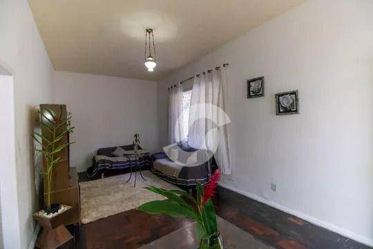 Casa à venda com 4 quartos, 250m² - Ingá,Niterói