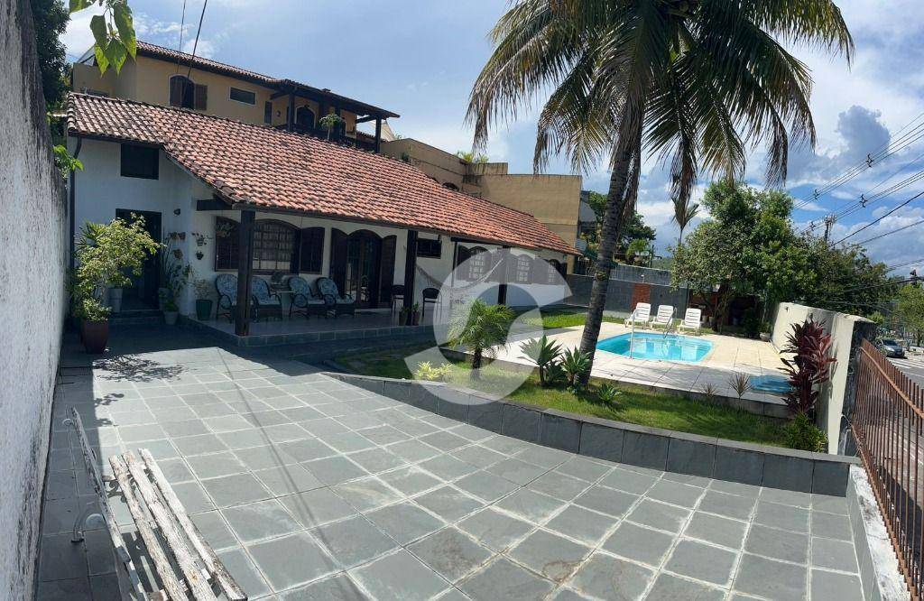 Casa à venda com 3 quartos, 120m² - Pendotiba,Niterói