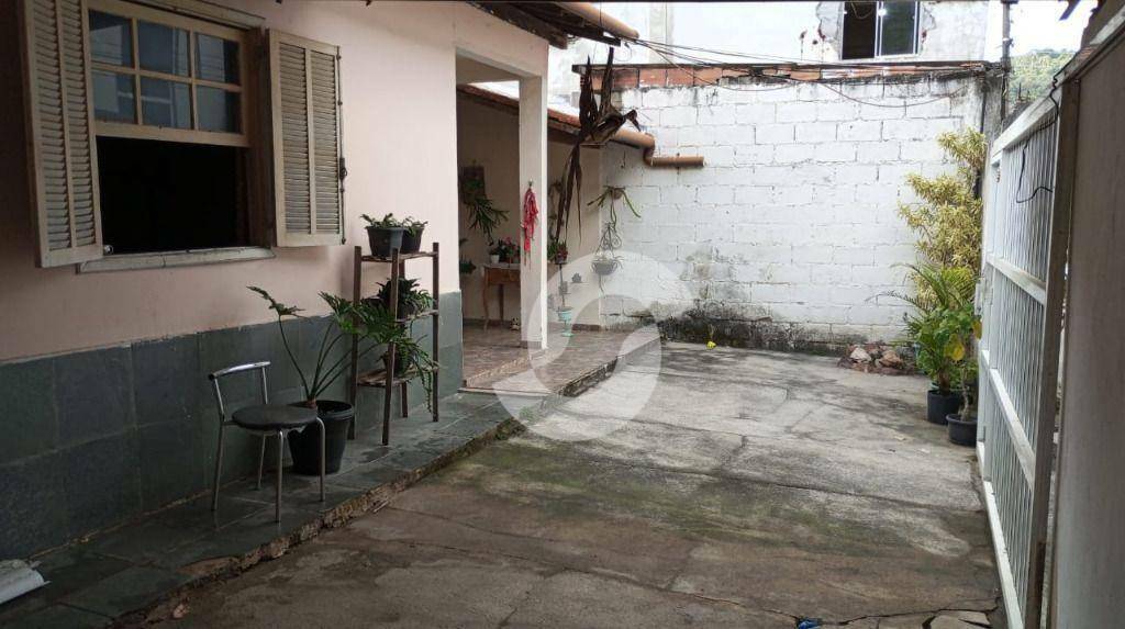Casa à venda com 3 quartos, 197m² - Santo Antônio,Niterói