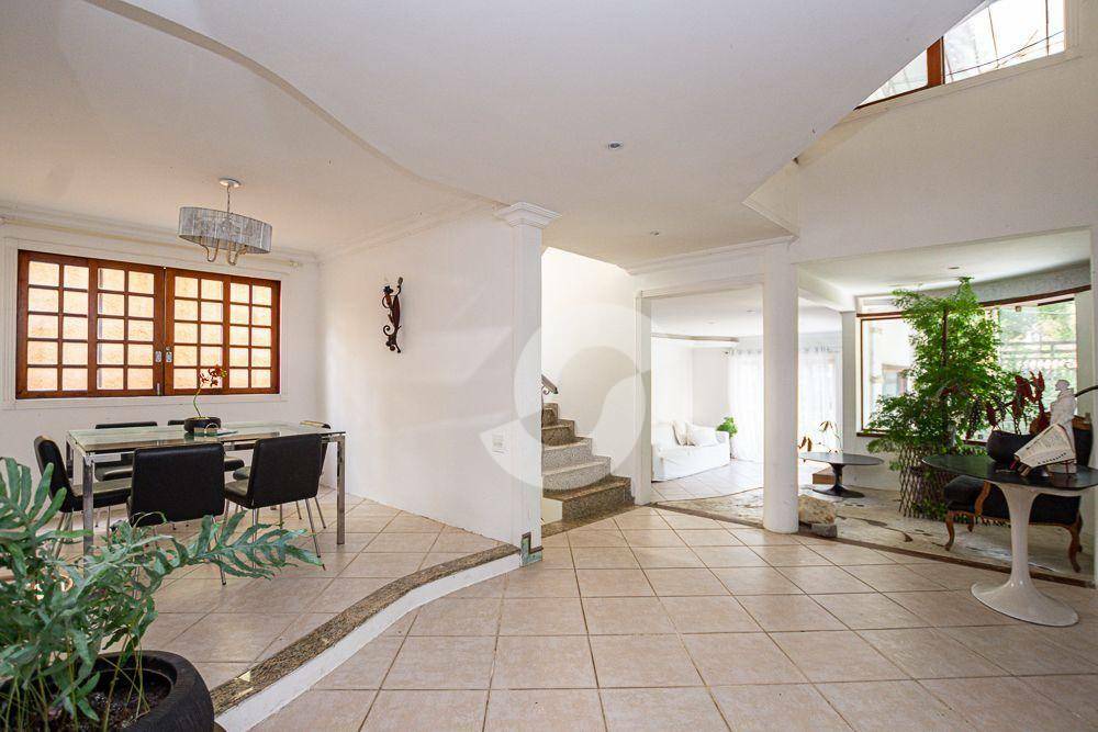  - Casa com 4 dormitórios à venda, 326 m² por R$ 1.250.000,00 - Vila Progresso - Niterói/RJ