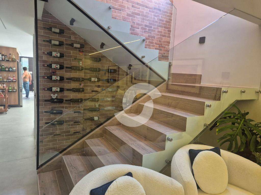  - Casa com 4 dormitórios à venda, 196 m² por R$ 1.890.000,00 - Piratininga - Niterói/RJ