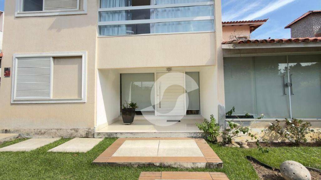 Casa à venda com 5 quartos, 500m² - Camboinhas,Niterói