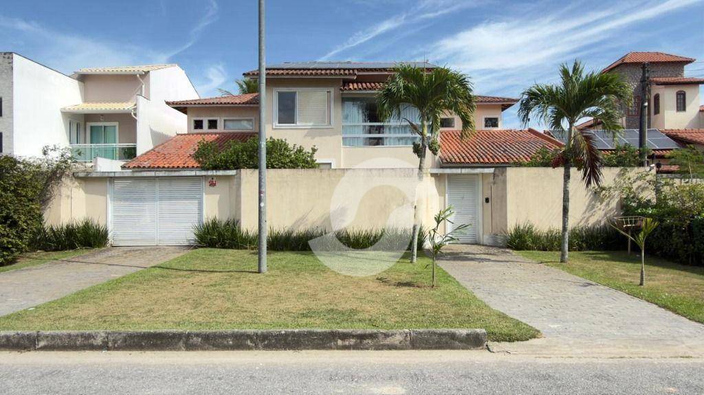 Casa à venda com 5 quartos, 500m² - Camboinhas,Niterói