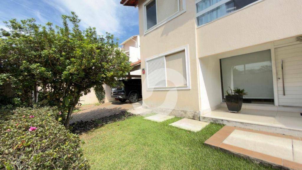 Casa à venda com 5 quartos, 500m² - Camboinhas,Niterói