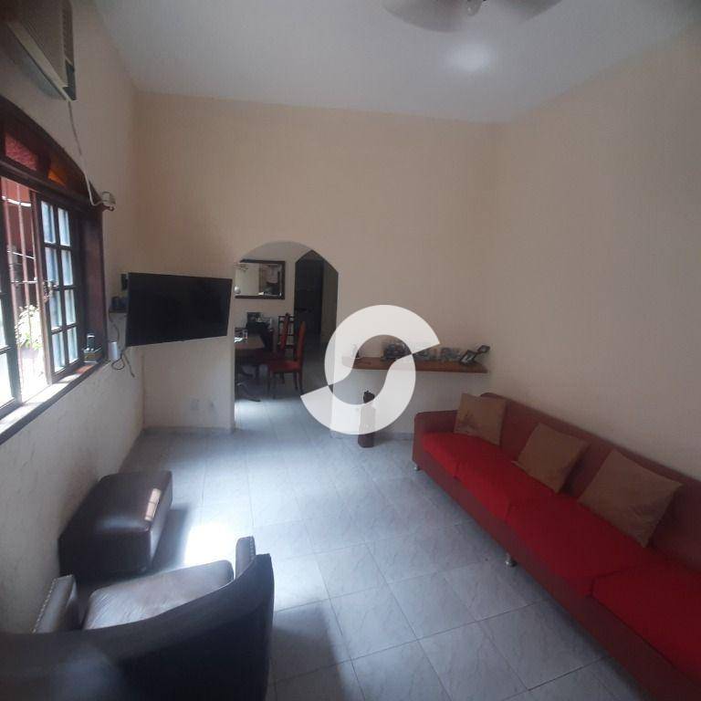 Casa à venda com 14 quartos, 280m² - Centro,Niterói