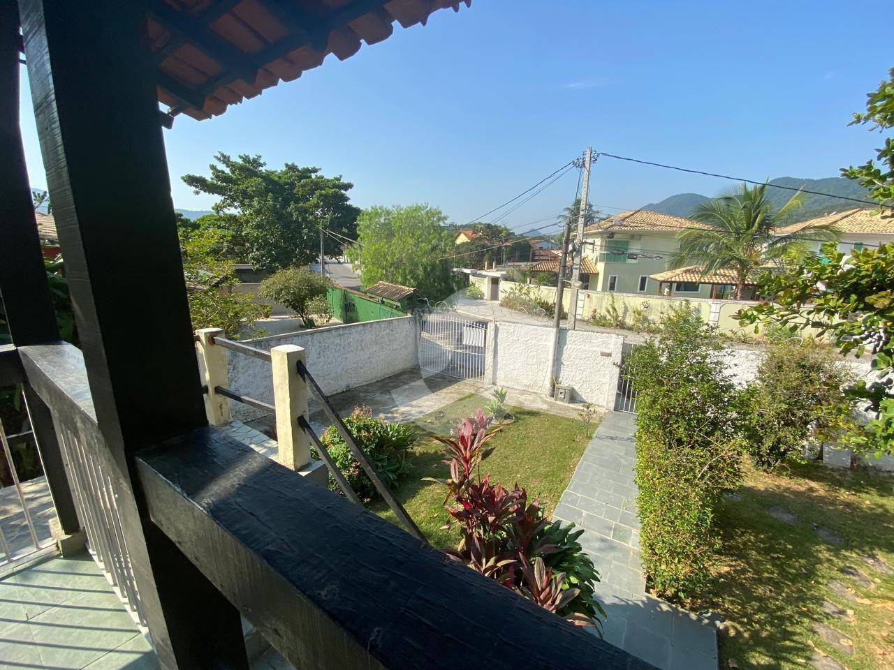 Casa à venda com 2 quartos, 110m² - Itaipu,Niterói