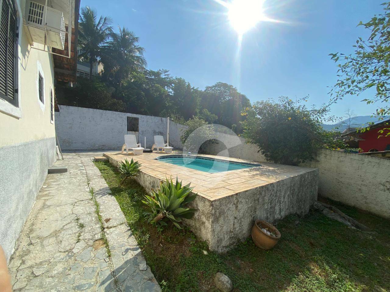  - Casa com 2 dormitórios à venda, 110 m² por R$ 750.000,00 - Itaipu - Niterói/RJ