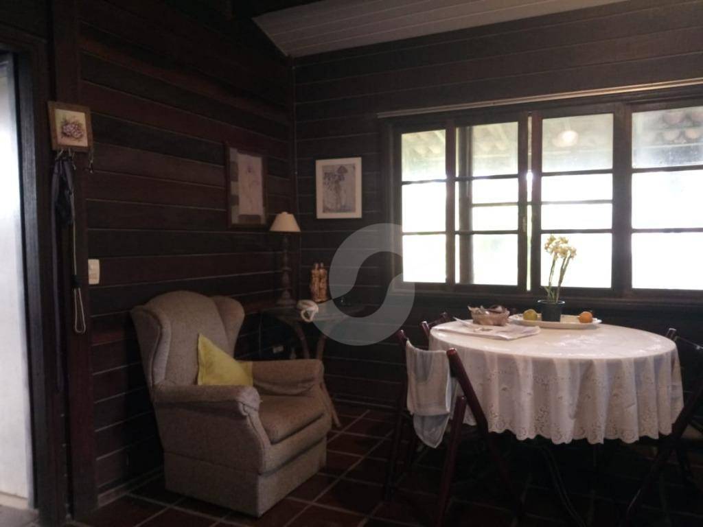 Casa à venda com 4 quartos, 98m² - Itaipu,Niterói
