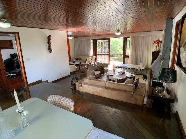  - Casa com 4 dormitórios à venda, 832 m² por R$ 2.649.000,00 - Pendotiba - Niterói/RJ
