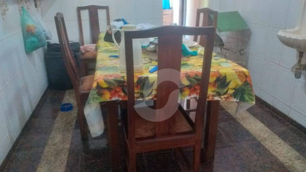 Casa à venda com 5 quartos, 208m² - Piratininga,Niterói