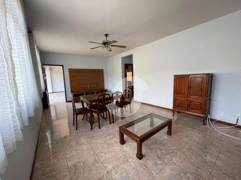 Casa à venda com 3 quartos, 180m² - Fonseca,Niterói