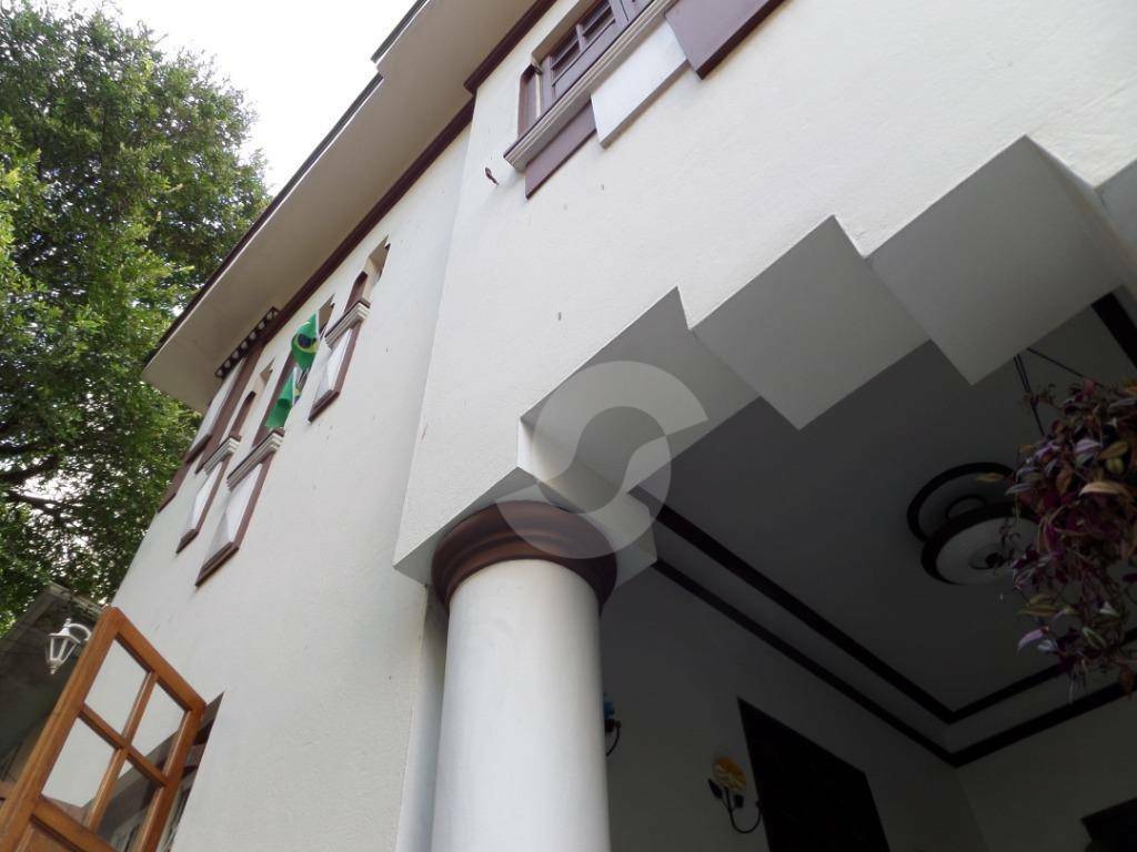 Casa à venda com 4 quartos, 180m² - Ingá,Niterói