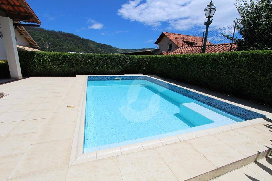  - Casa com 3 dormitórios à venda, 300 m² por R$ 1.690.000,00 - São Francisco - Niterói/RJ
