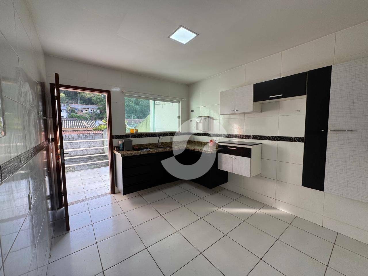 Casa à venda com 2 quartos, 84m² - Engenho do Mato,Niterói