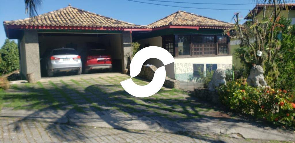 Casa à venda com 4 quartos, 470m² - Piratininga,Niterói